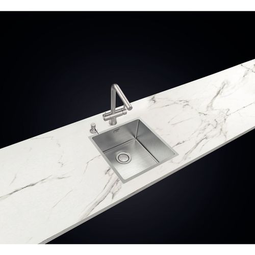 CUBA TRAMONTINA EM AÇO INOX DESINGN COLLECTION QUADRUM 40CM ACABAMENTO SCOTCH BRITE 94005/103