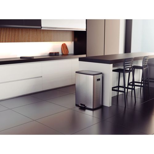 LIXEIRA TRAMONTINA OCTO EM AÇO INOX COM BALDE REMOVÍVEL E PEDAL 45L 94544/445