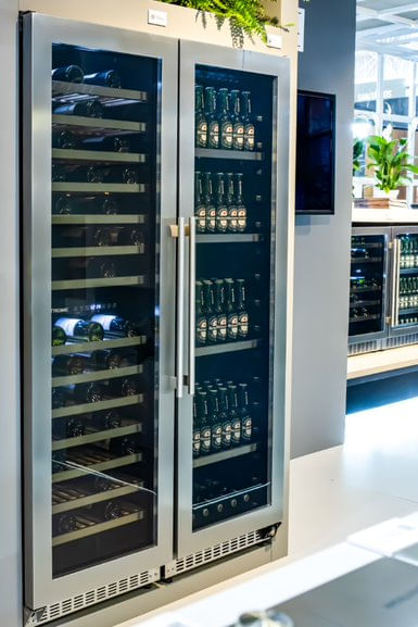 CERVEJEIRA ELETTROMEC BEER CENTER 424L BUILT-IN 220V BC-BI-424-XV-2ATA