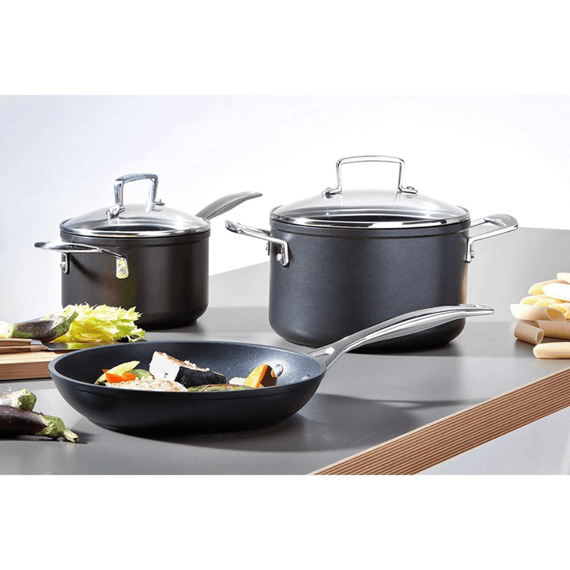64a3198a86669_5280_frigideira-rasa-26-cm-non-stick-pro-le-creuset-92951_z3_638046500229216178