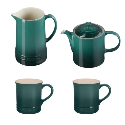 KIT LE CREUSET JARRA SCANDINAVIA 1,5L BULE GRANDE 1,3L E 2 CANECAS SEATTLE 400ML EM CERÂMICA VERDE ARTICHAUT