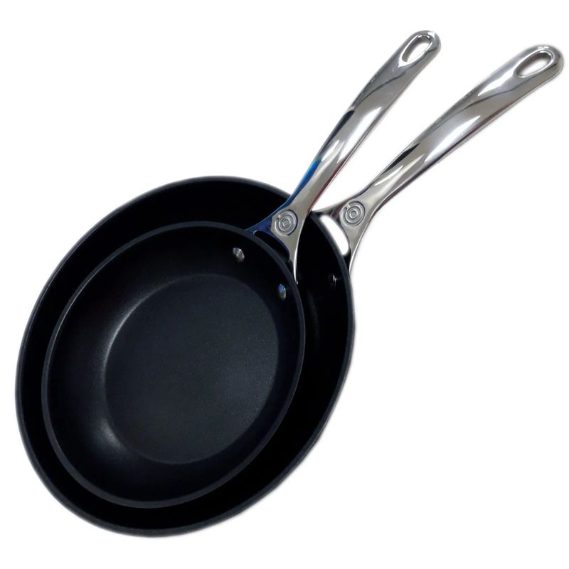 jogo_de_frigideiras_rasas_le_creuset_20_e_26_cm_95_1_7d04bfe9866e9307047ffffec86b22af