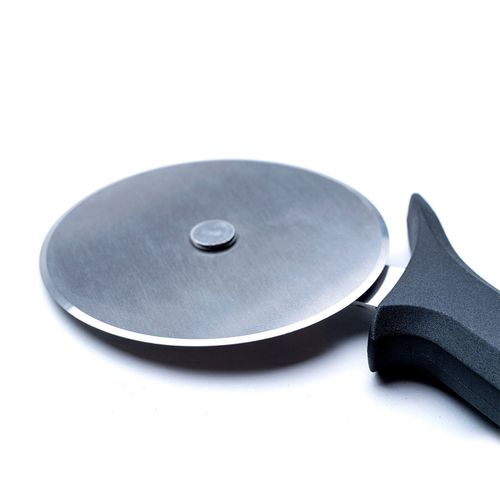 CORTADOR DE PIZZA OONI WHEEL EM AÇO INOXIDÁVEL UU-P06600
