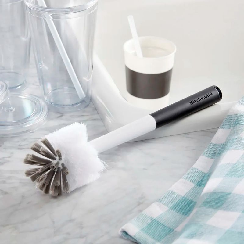 kit_2_escovas_limpeza_louca_garrafa_multiuso_kitchenaid_8002_6_db98734512aef98089a5988302cfe8aa