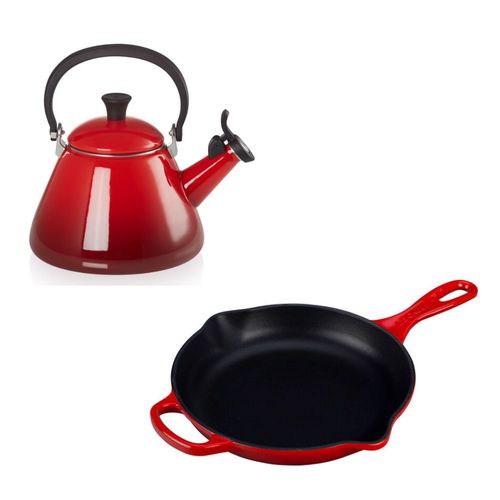 KIT LE CREUSET SKILLET REDONDA 23CM C/ ALÇA E CHALEIRA KONE EM AÇO ESMALTADO 1,6L VERMELHO