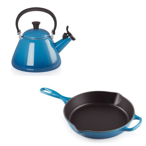 KIT LE CREUSET SKILLET REDONDA FUNDA 26CM E CHALEIRA KONE 1,6L AZUL MARSEILLE