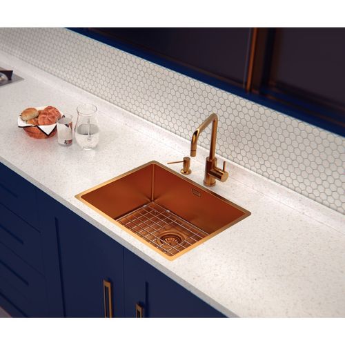 MISTURADOR TRAMONTINA MONOCOMANDO ANGOLARE EM AÇO INOX COM BICA ARTICULADA COM REVESTIMENTO PVD GOLD 94520/312