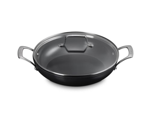 CAÇAROLA LE CREUSET BAIXA NON-STICK CERAMIC ESSENTIAL 28CM 51311280010598