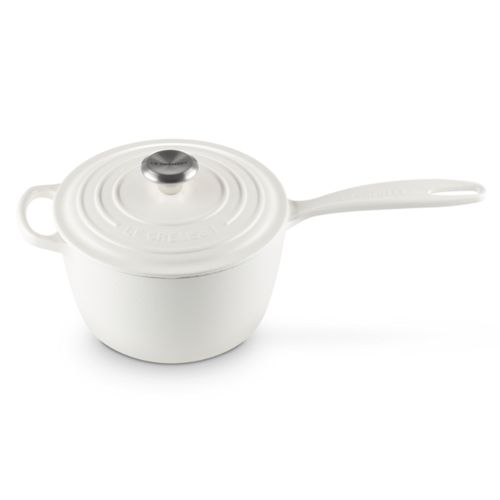 PANELA LE CREUSET MOLHEIRA SIGNATURE 2,2L 18CM EM FERRO ESMALTADO BRANCO COTTON 21181184314430