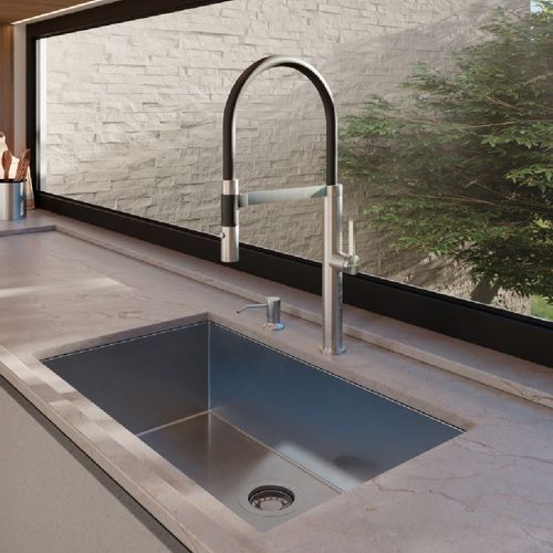 TORNEIRA COM IMÃ DEBACCO EM AÇO INOX NICKEL ACABAMENTO ESCOVADO 20.04.00250